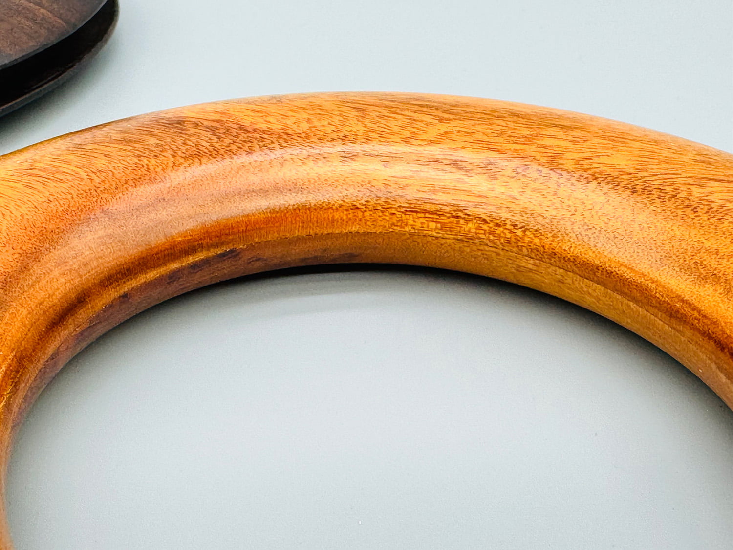 【C-351】 Wooden Tsurumaki string winding 3 colors 木製 弦巻 桐箱入り 全3色 黒檀 ローズウッド ブナ 天然木 弓道 弓具 弦 高級