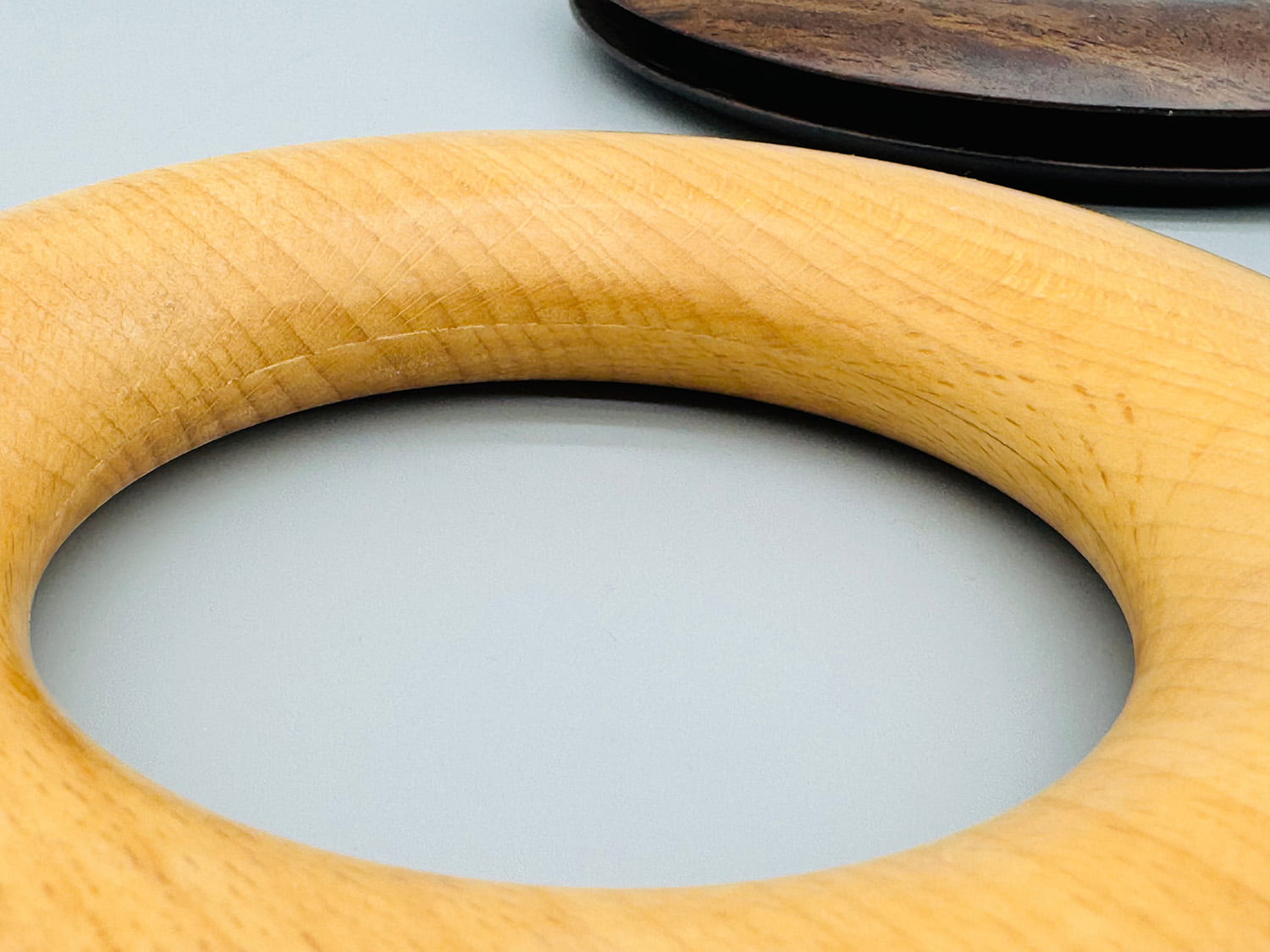 【C-351】 Wooden Tsurumaki string winding 3 colors 木製 弦巻 桐箱入り 全3色 黒檀 ローズウッド ブナ 天然木 弓道 弓具 弦 高級