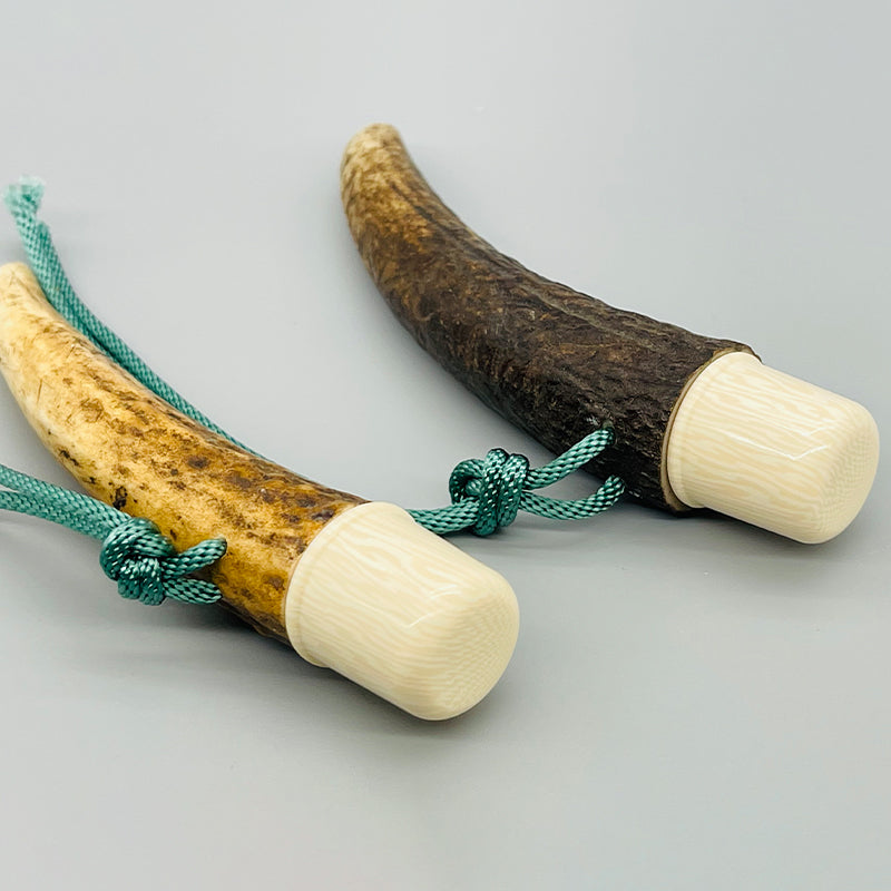 【J-196】 Giriko & Fudeko Holder (Deer Horn) 鹿角製粉入れ