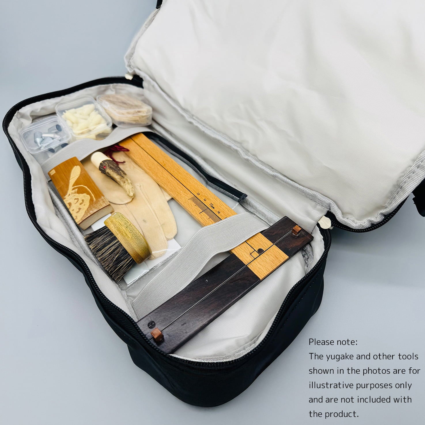 【J-212】 Yugake Case - Bottom storage compartment  ゆがけ入れ 底部収納 全5色 カケ用 人工皮革製 ゆがけ かけ 保護 持ち運び 弓道 弓具